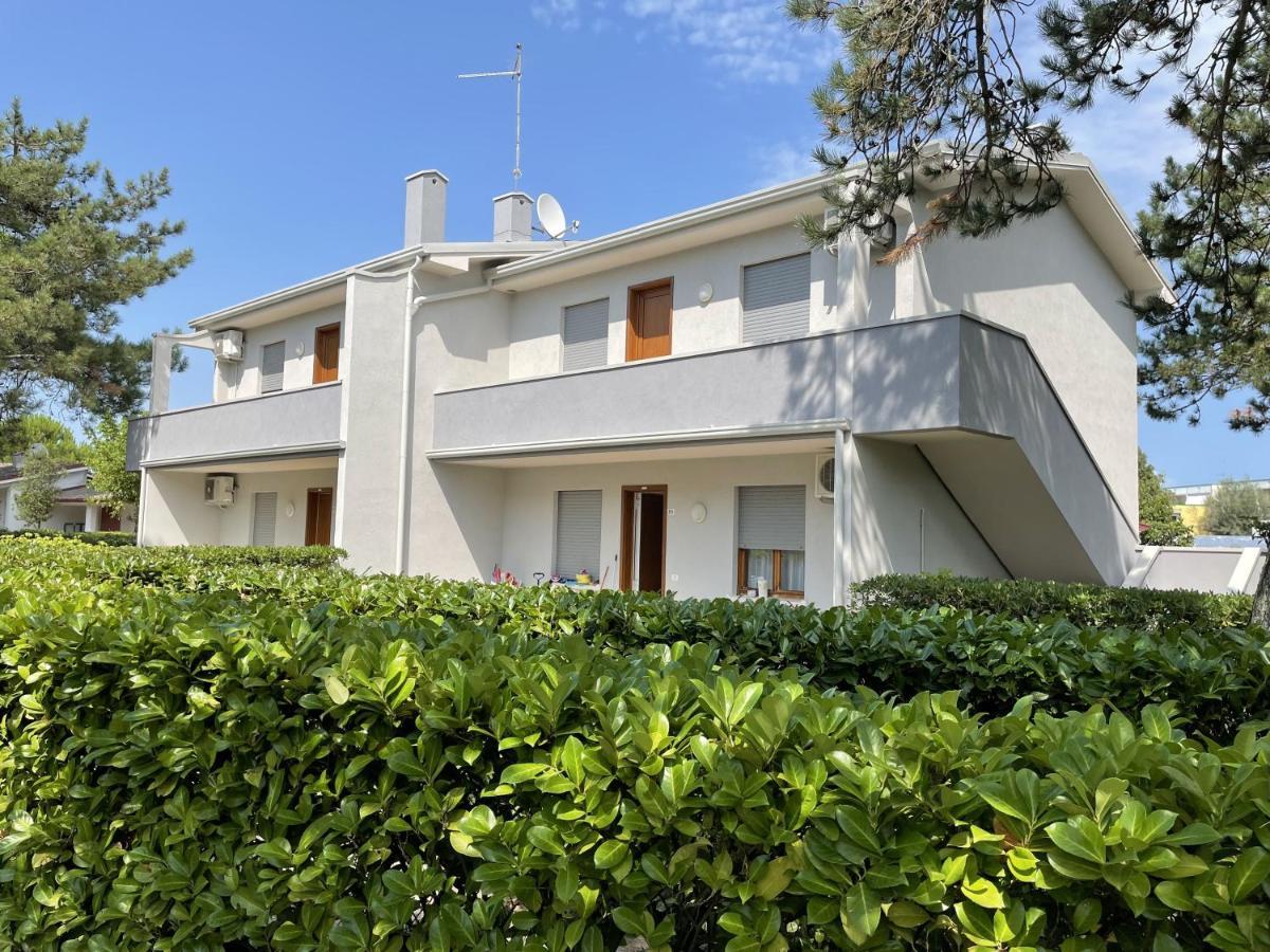 Villaggio Azzurro - Appartamenti Bibione Esterno foto